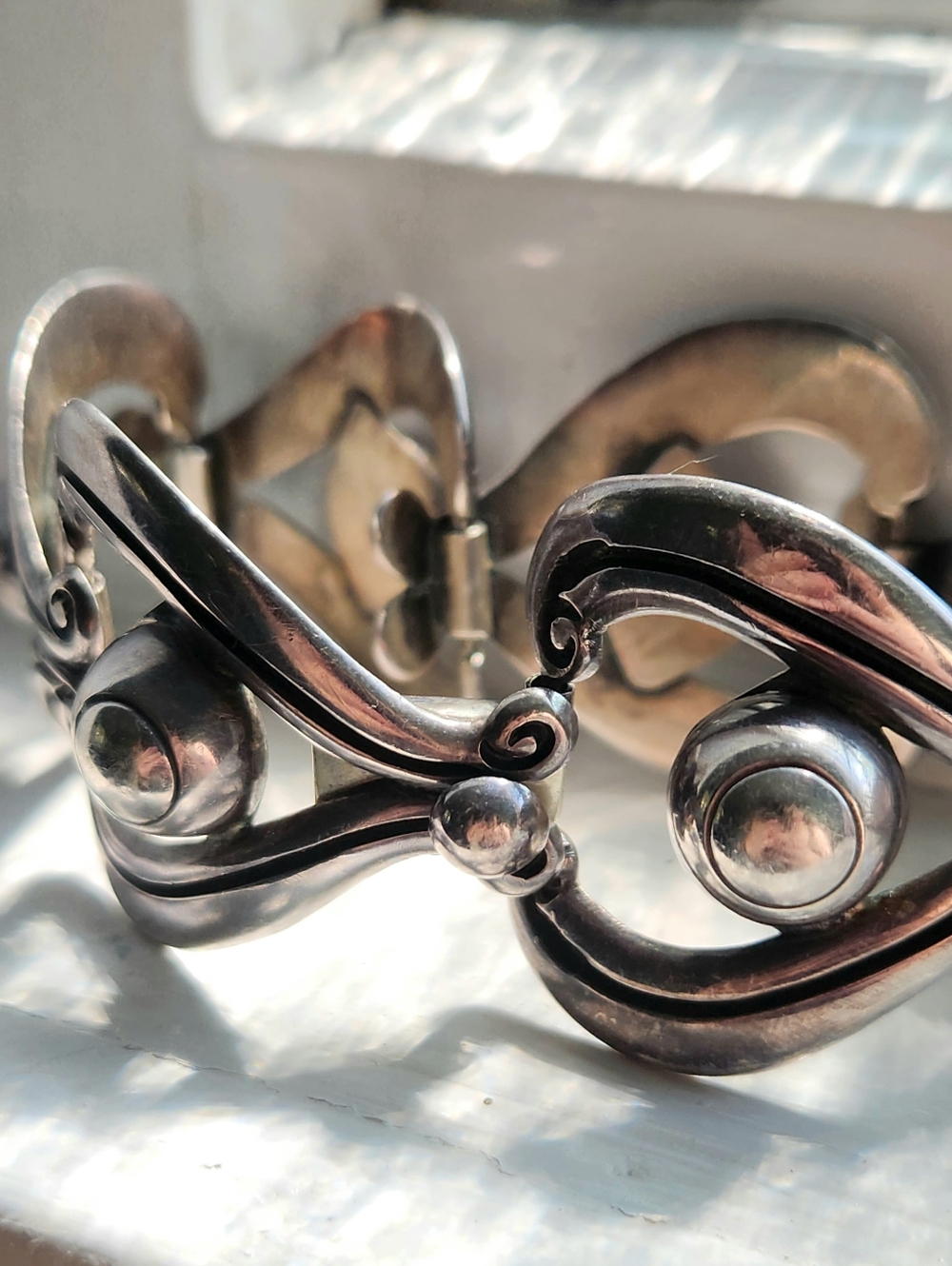 SIGNED R.RIVERA TAXCO STERLING SILVER MID CENTURY BOX CLASP PANEL BRACELET 52 G - Picture 6 of 10